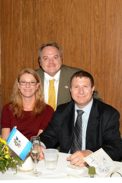 countycommissionerdavethomaswithstaterepdavidniezgodskiandwifesheila.jpg